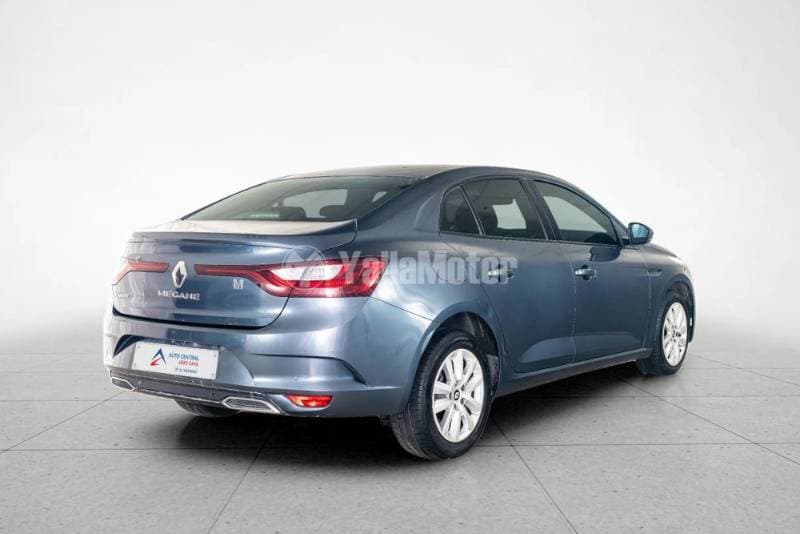 2024 Renault Megane thumbnail 3