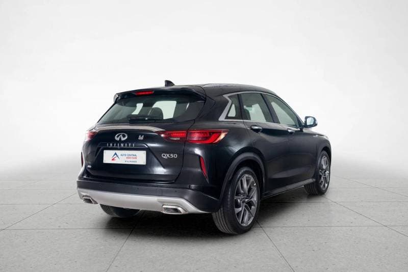 2024 Infiniti QX50 thumbnail 3