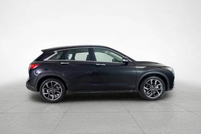 2024 Infiniti QX50 thumbnail 2