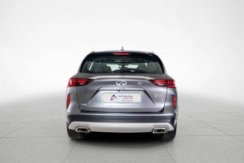 2023 Infiniti QX50 thumbnail 4