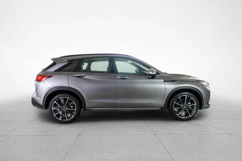 2024 Infiniti QX50 thumbnail 2