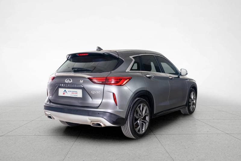 2021 Infiniti QX50 thumbnail 3