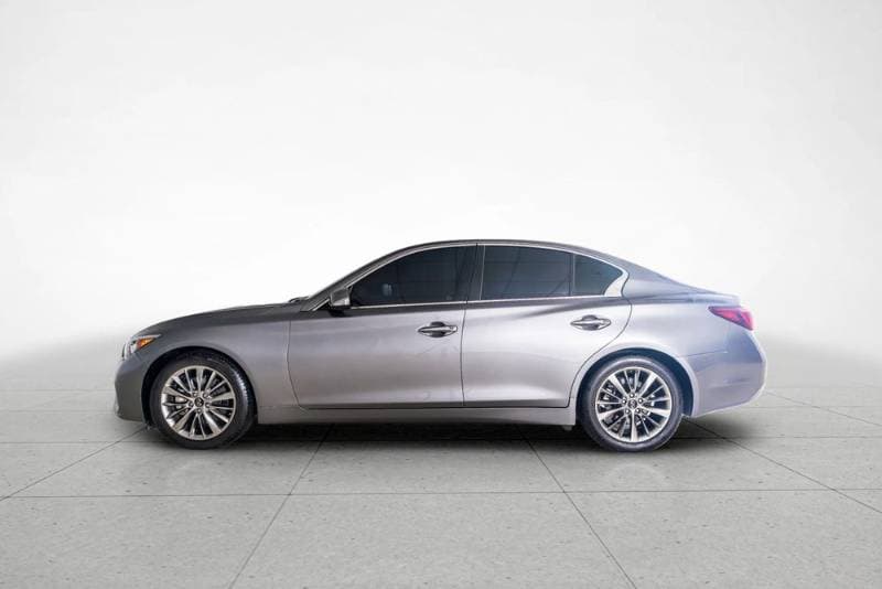 2023 Infiniti Q50 thumbnail 6