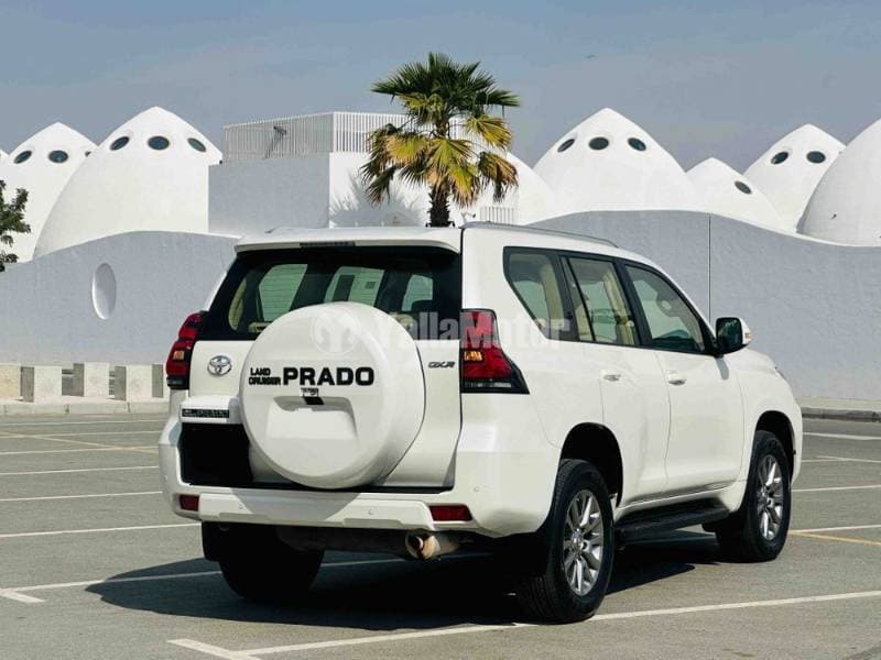 2020 Toyota Land Cruiser Prado thumbnail 5