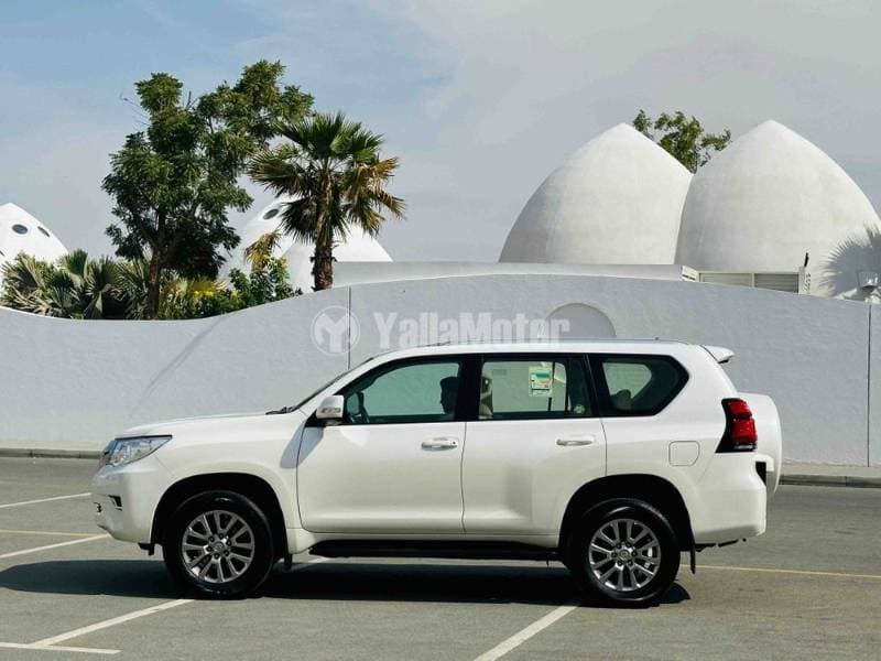 2020 Toyota Land Cruiser Prado thumbnail 8