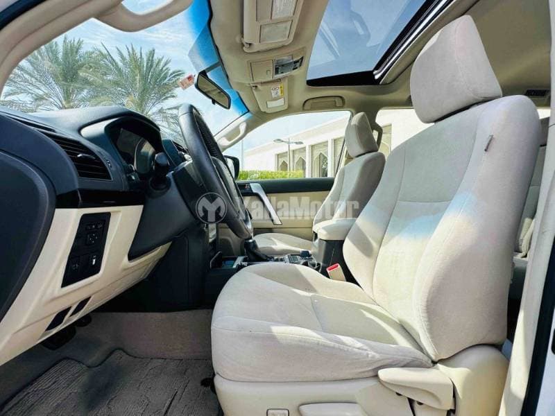 2020 Toyota Land Cruiser Prado thumbnail 6