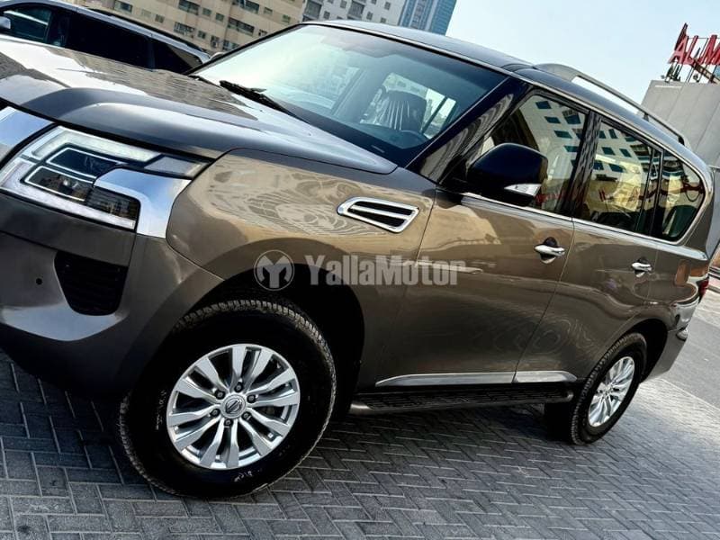 2018 Nissan Patrol thumbnail 5