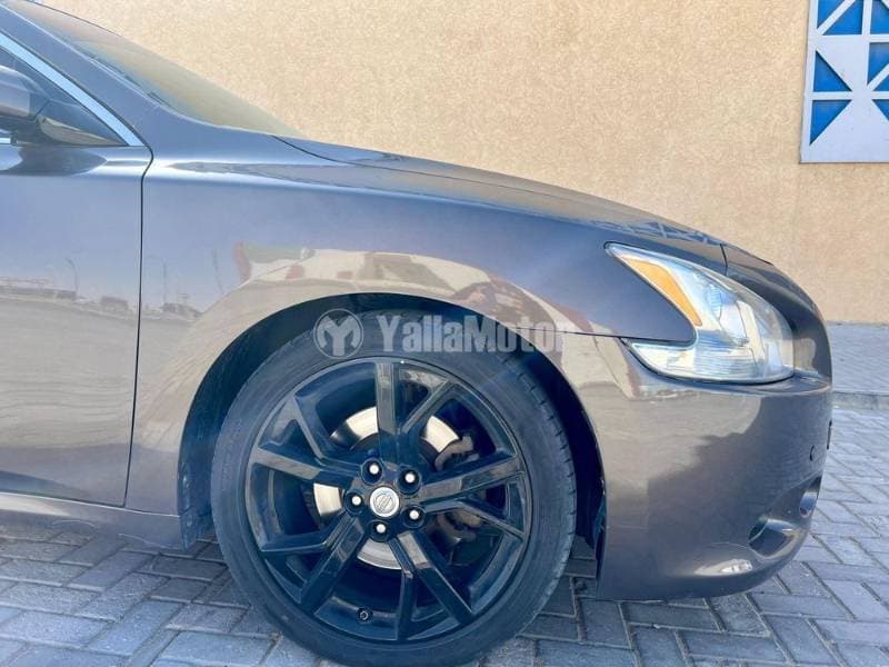 2012 Nissan Maxima thumbnail 5