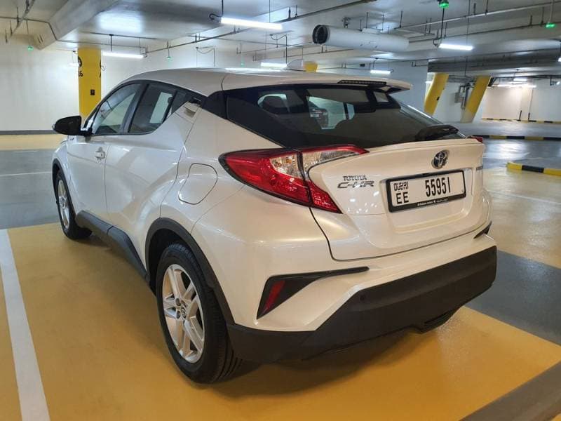 2023 Toyota C HR thumbnail 7