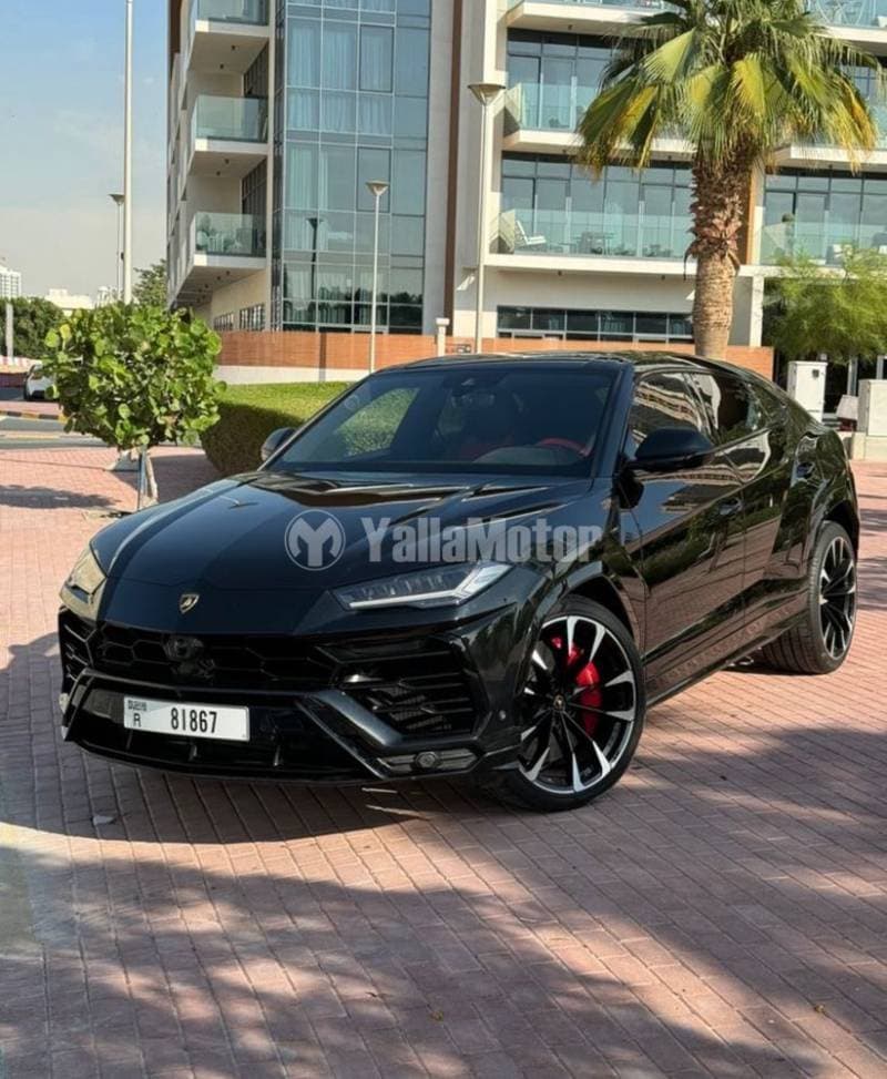 2020 Lamborghini Urus thumbnail 3
