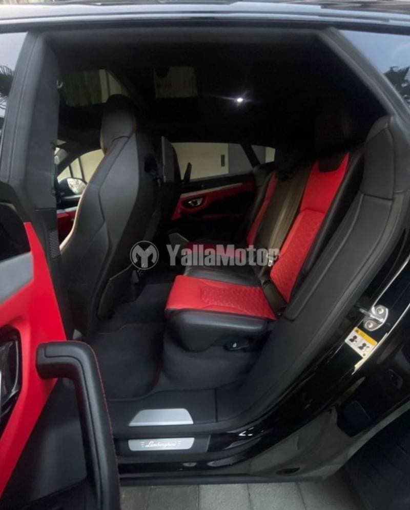 2020 Lamborghini Urus thumbnail 7