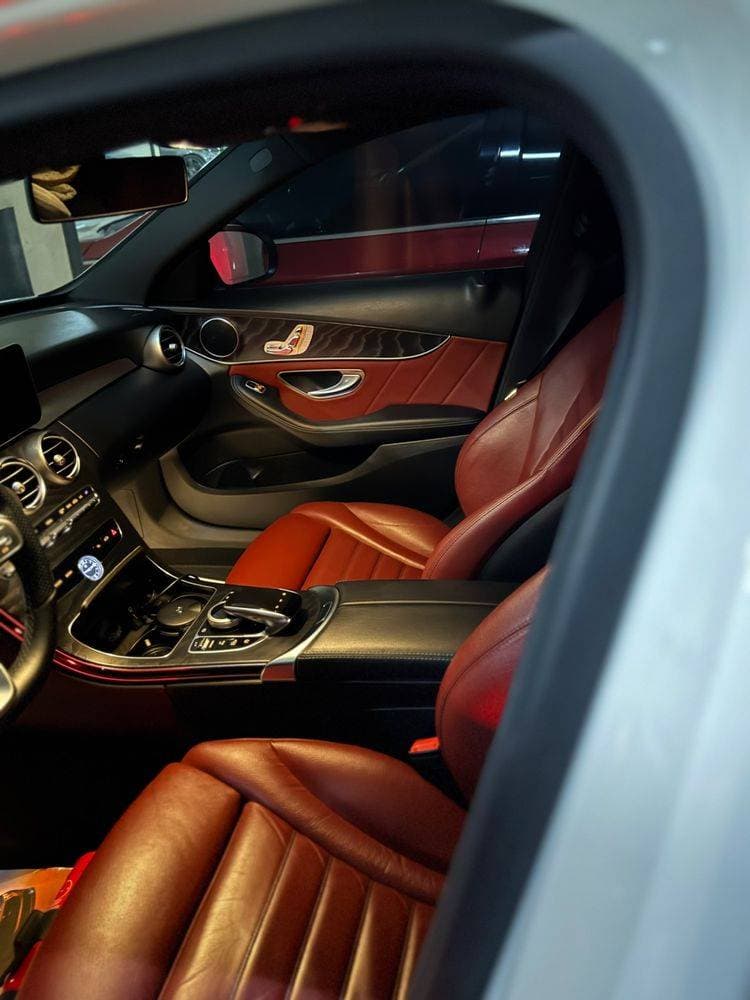 2019 Mercedes-Benz C-Class thumbnail 3