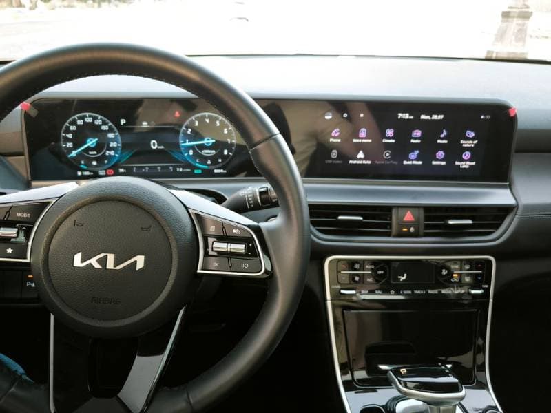 2024 Kia Seltos thumbnail 5