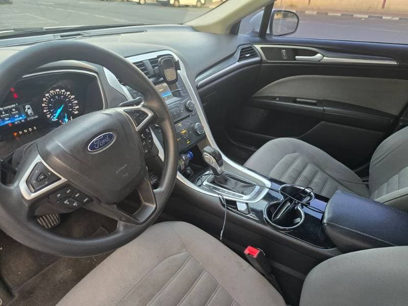 2014 Ford Fusion thumbnail 5