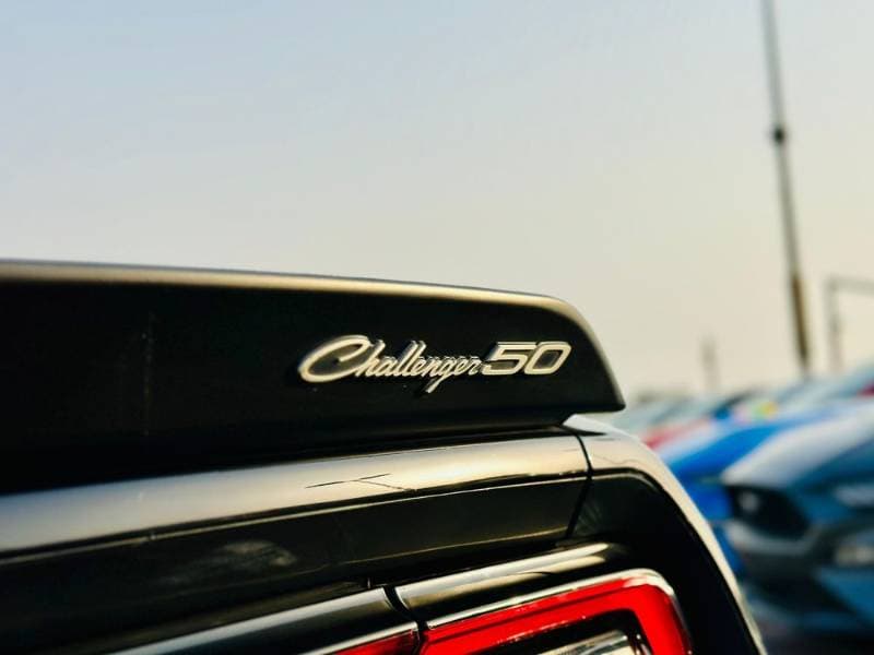 2020 Dodge Challenger thumbnail 10