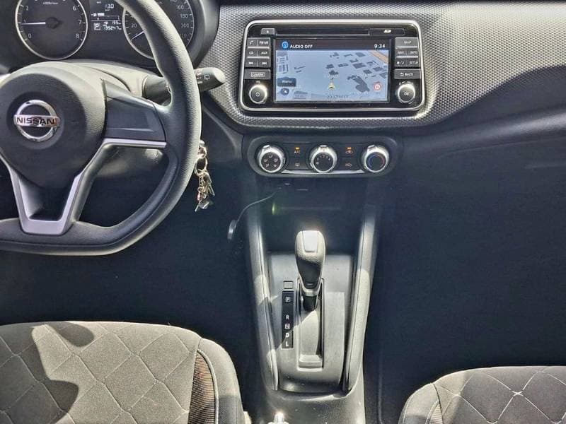 2019 Nissan Kicks thumbnail 10