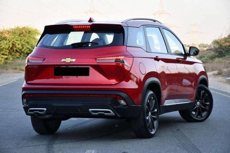 2025 Chevrolet Captiva thumbnail 3