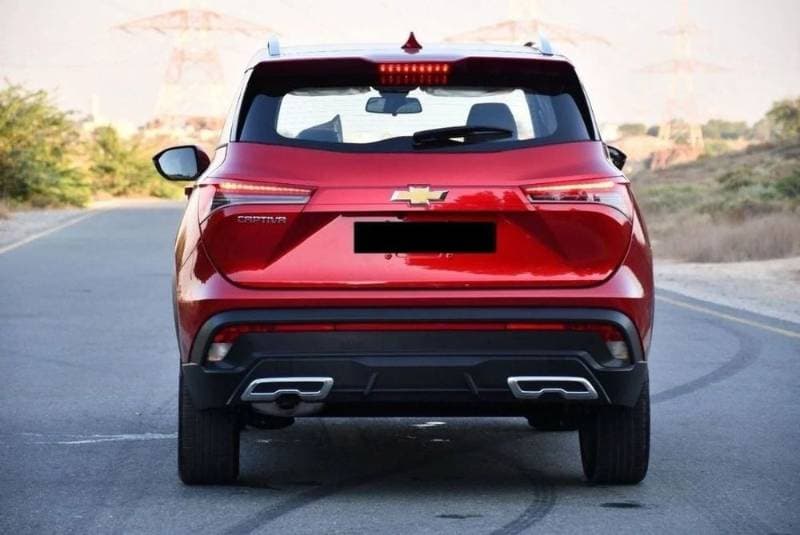 2025 Chevrolet Captiva thumbnail 4