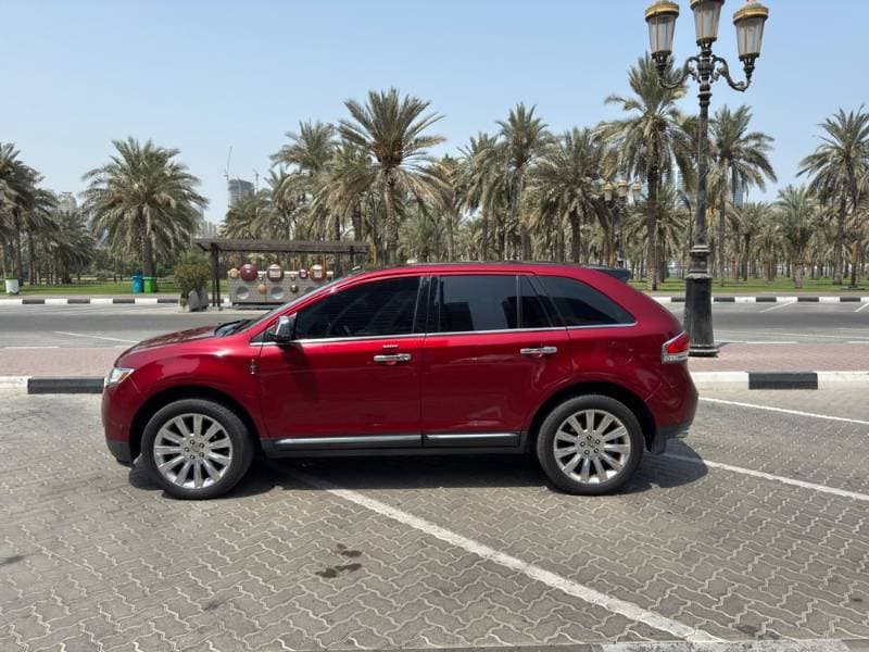 2013 Lincoln MKX thumbnail 3