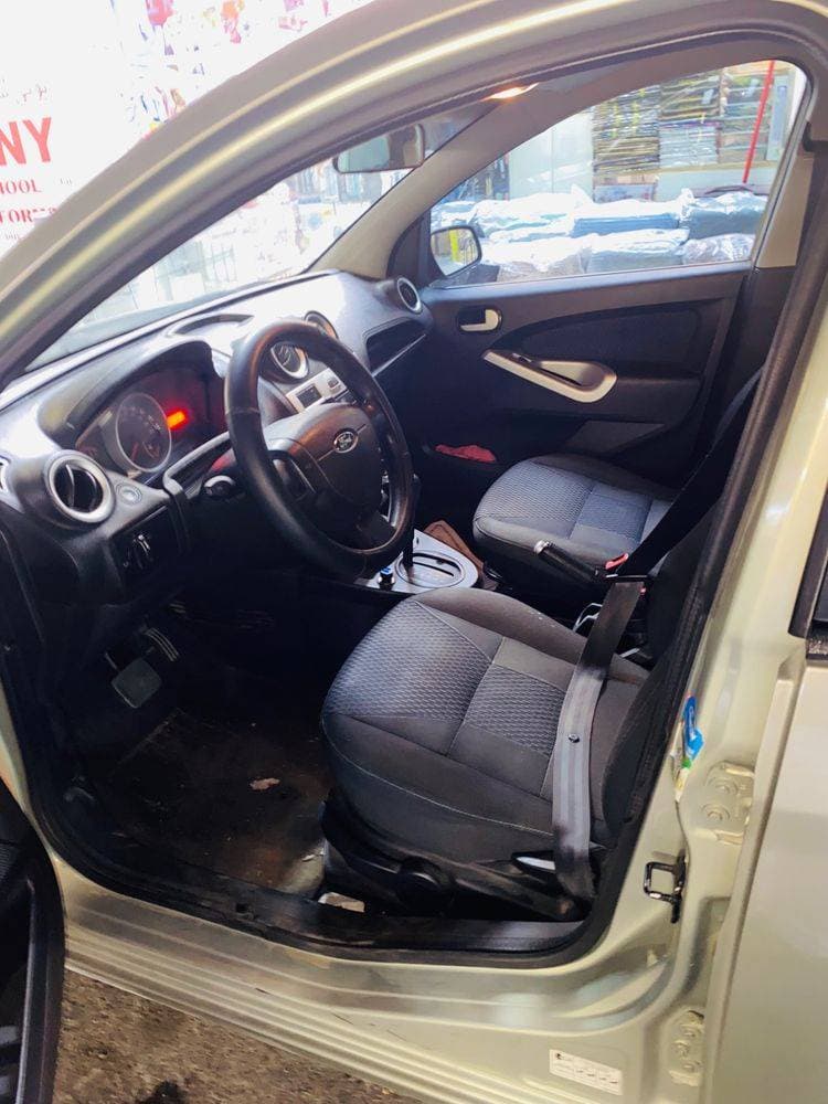 2013 Ford Figo thumbnail 3