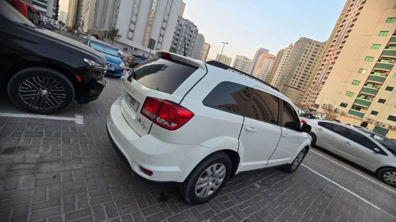 2018 Dodge Journey thumbnail 3