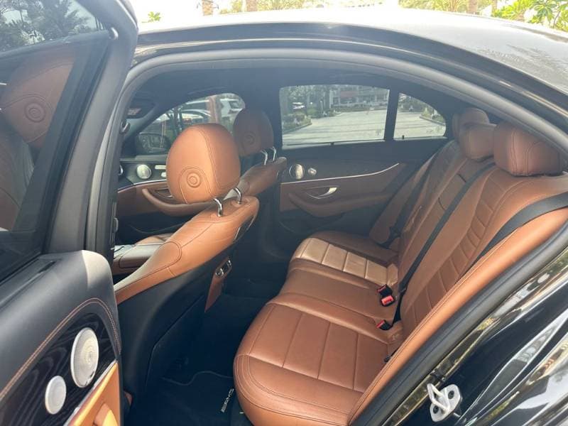 2021 Mercedes-Benz E-Class thumbnail 7