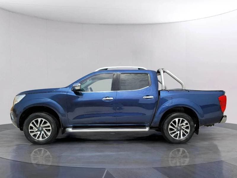 2015 Nissan Navara thumbnail 7
