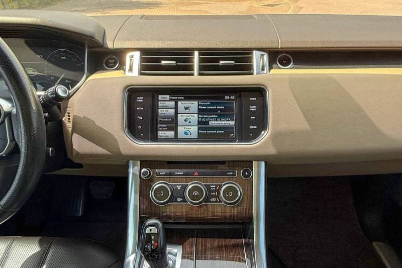 2015 Land Rover Range Rover Sport thumbnail 10