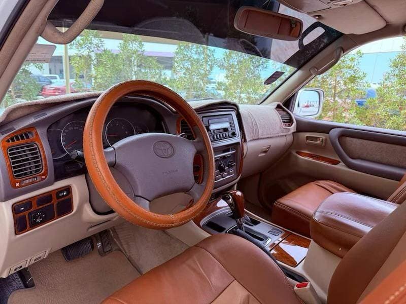 2005 Toyota Land Cruiser thumbnail 4