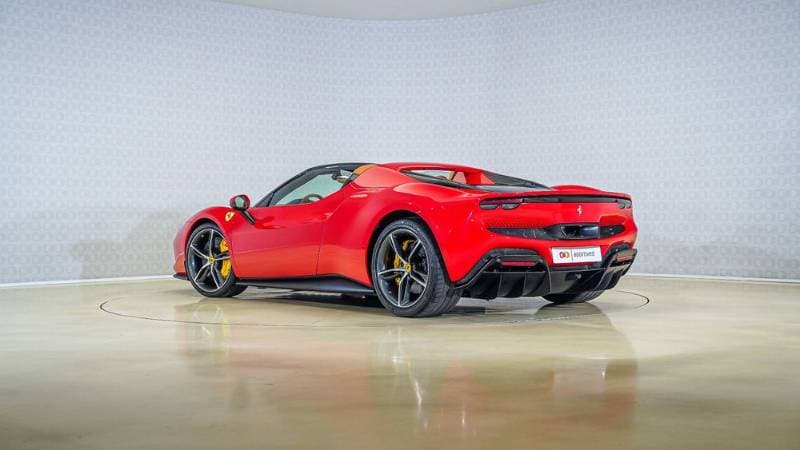 2024 Ferrari 296 GTS thumbnail 2