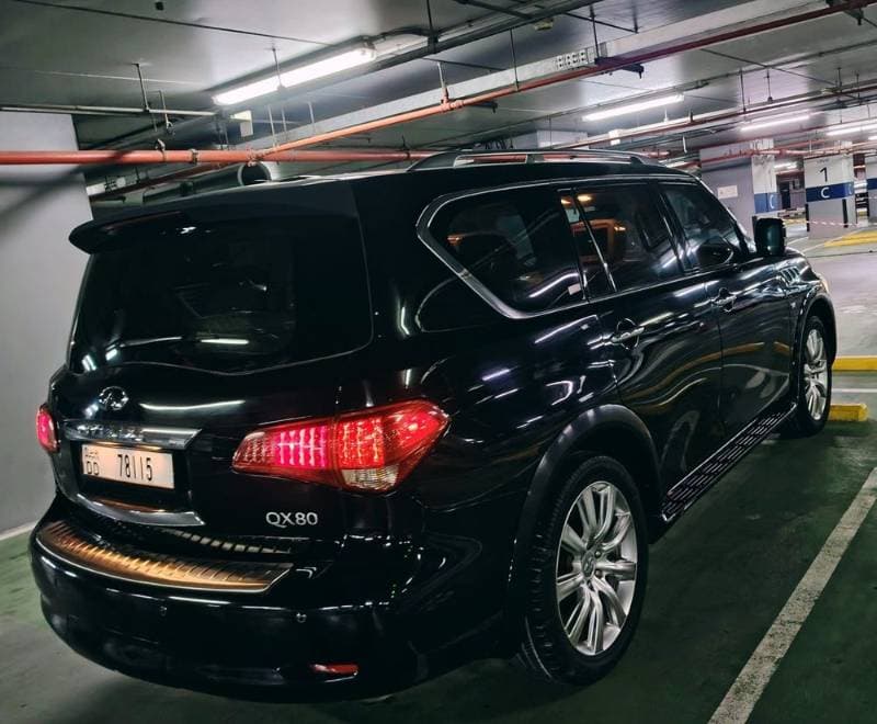 2014 Infiniti QX80 thumbnail 2