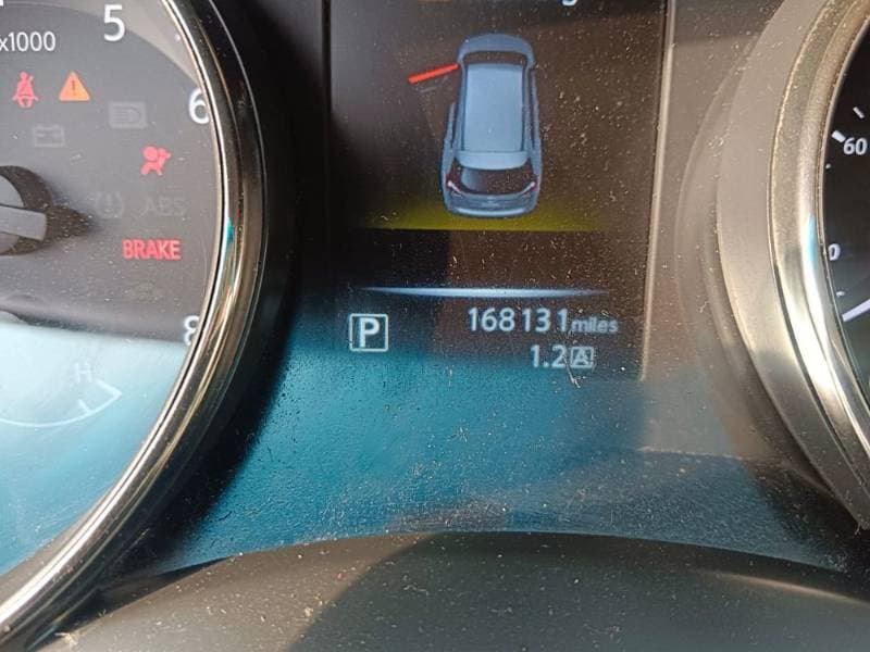 2016 Nissan Rogue thumbnail 4