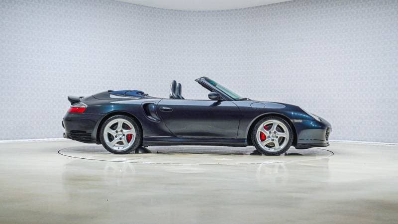 2004 Porsche 911 thumbnail 3