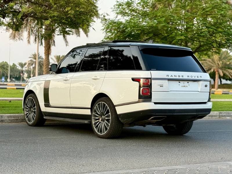 2021 Land Rover Range Rover thumbnail 9