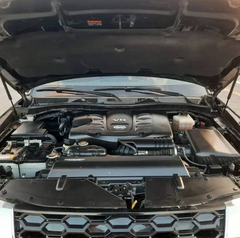 2021 Nissan Armada thumbnail 10