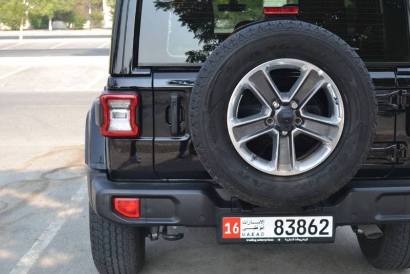 2023 Jeep Wrangler Unlimited thumbnail 2
