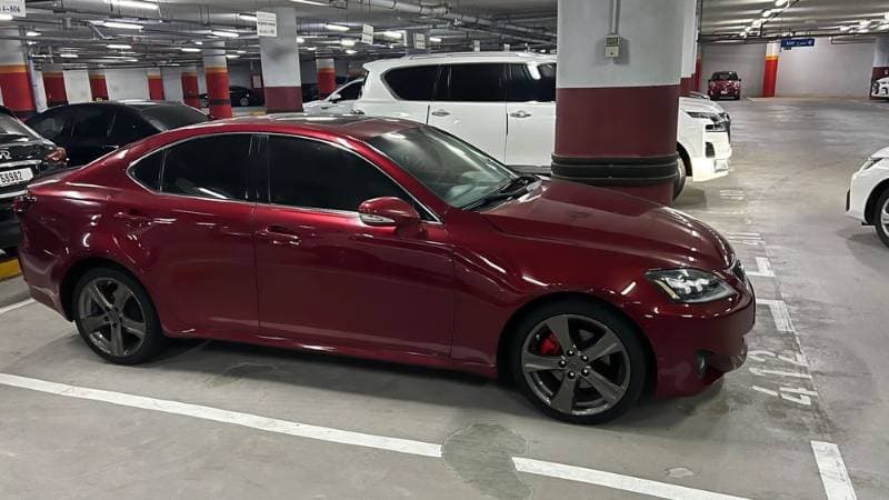 2011 Lexus IS250 thumbnail 3