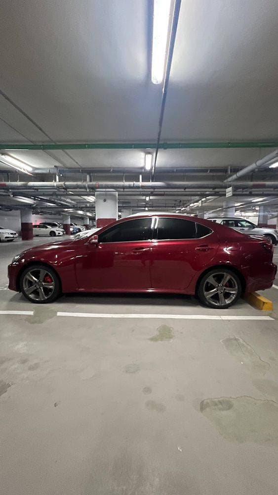 2011 Lexus IS250 thumbnail 4