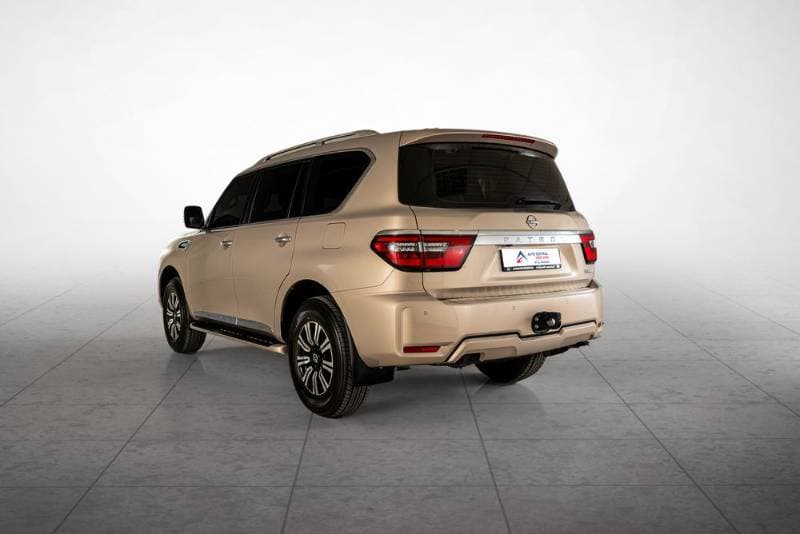 2022 Nissan Patrol thumbnail 5