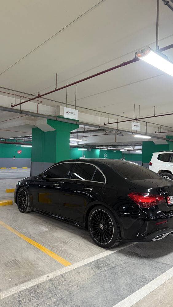 2025 Mercedes-Benz A-Class thumbnail 3