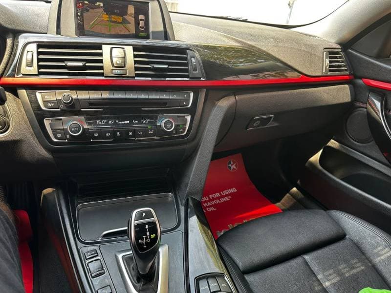 2016 BMW 4 Series Gran Coupe thumbnail 5