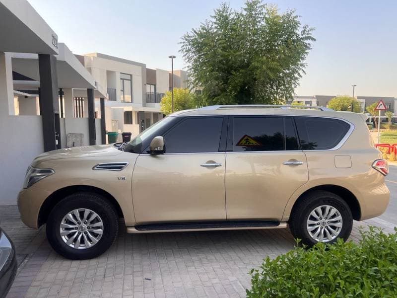 2015 Nissan Patrol thumbnail 2