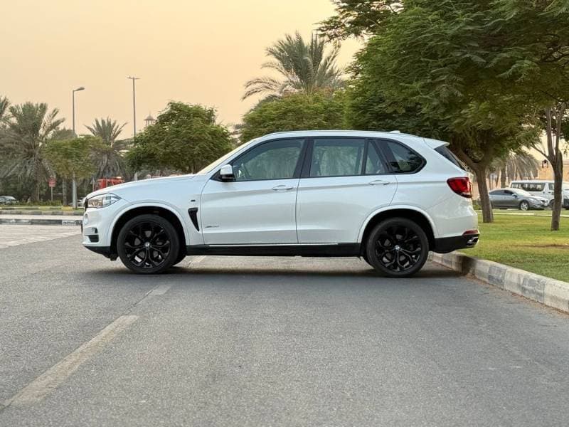 2017 BMW X5 thumbnail 7