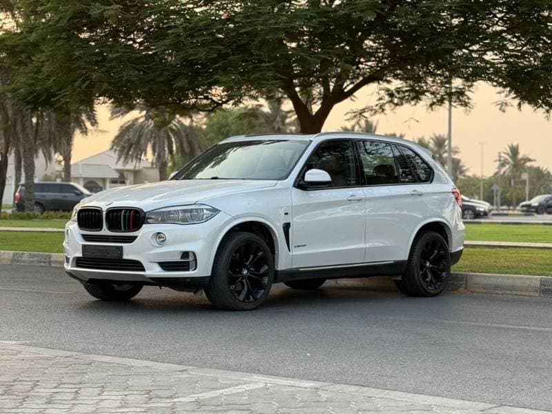 2017 BMW X5 thumbnail 2