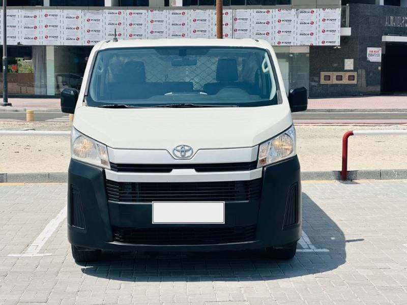 2020 Toyota Hiace thumbnail 2