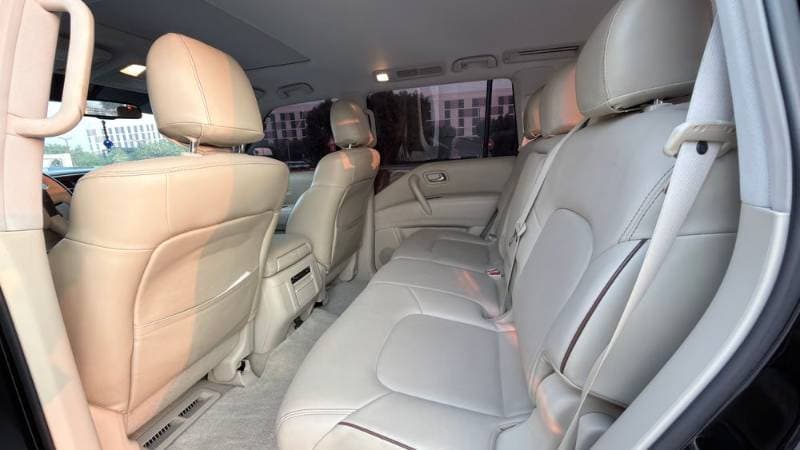 2015 Nissan Patrol thumbnail 7