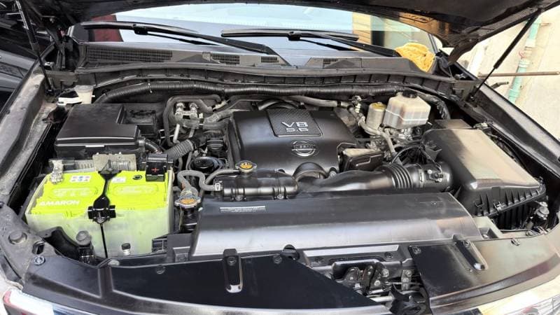 2015 Nissan Patrol thumbnail 6