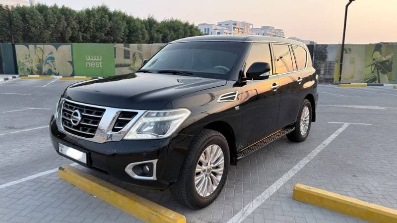 2015 Nissan Patrol thumbnail 2