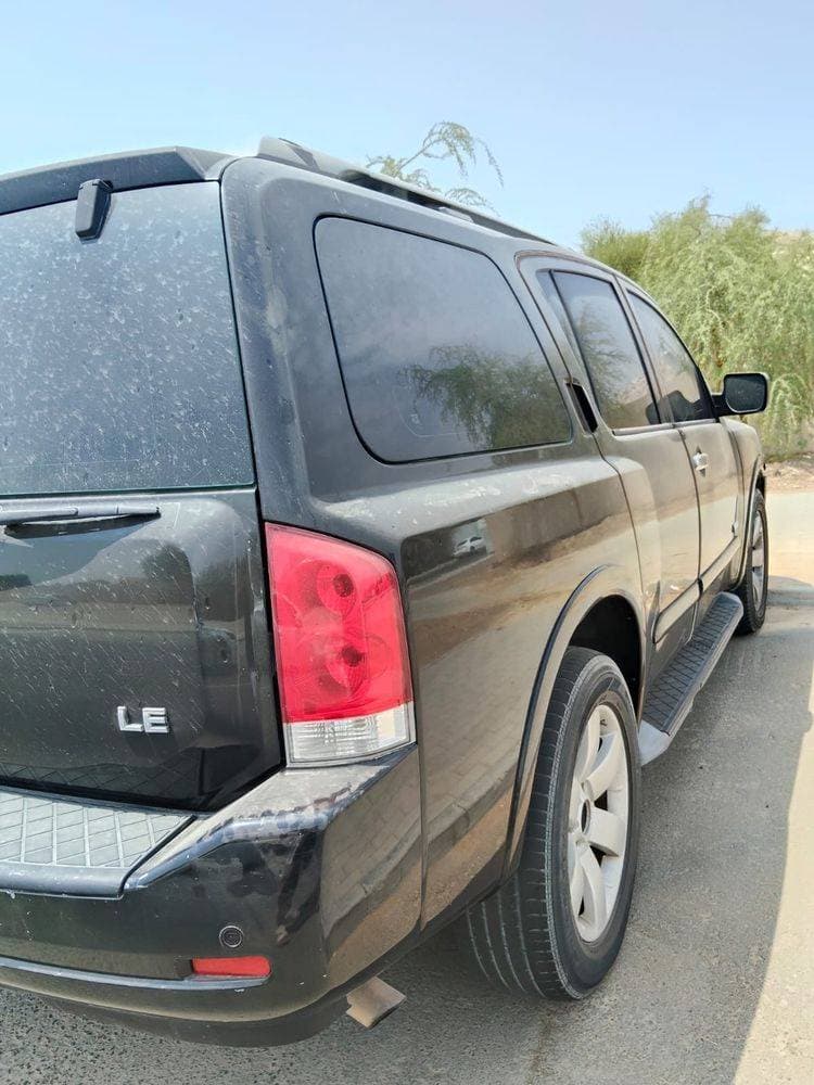 2009 Nissan Armada thumbnail 4