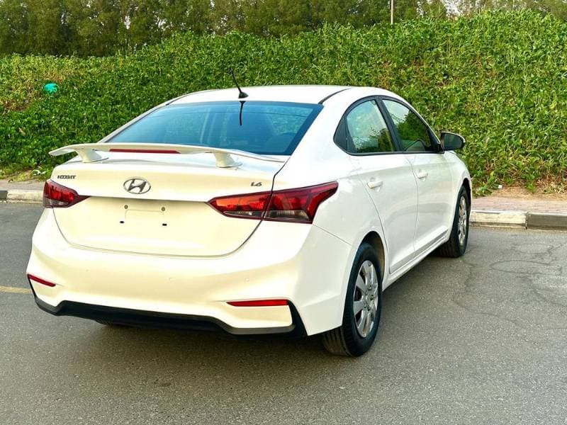 2020 Hyundai Accent thumbnail 4